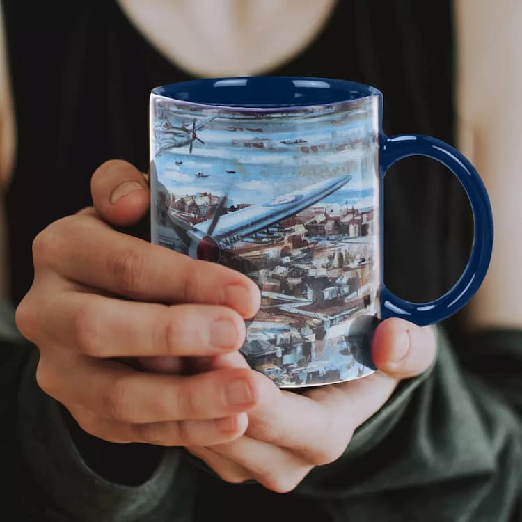 Military-Themed Drinkware: Thoughtful and Practical Gifts for Active Soldiers and Veterans